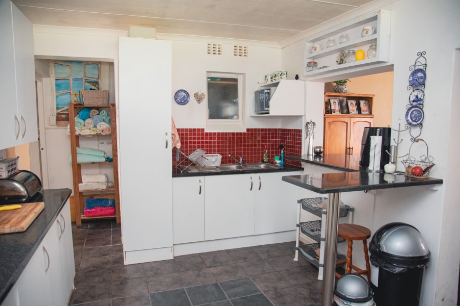4 Bedroom Property for Sale in Beacon Bay Eastern Cape